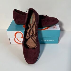 BARETRAPS  "Jackeline" Faux Suede Elastic Crisscross Fall Office Wine Flats 10